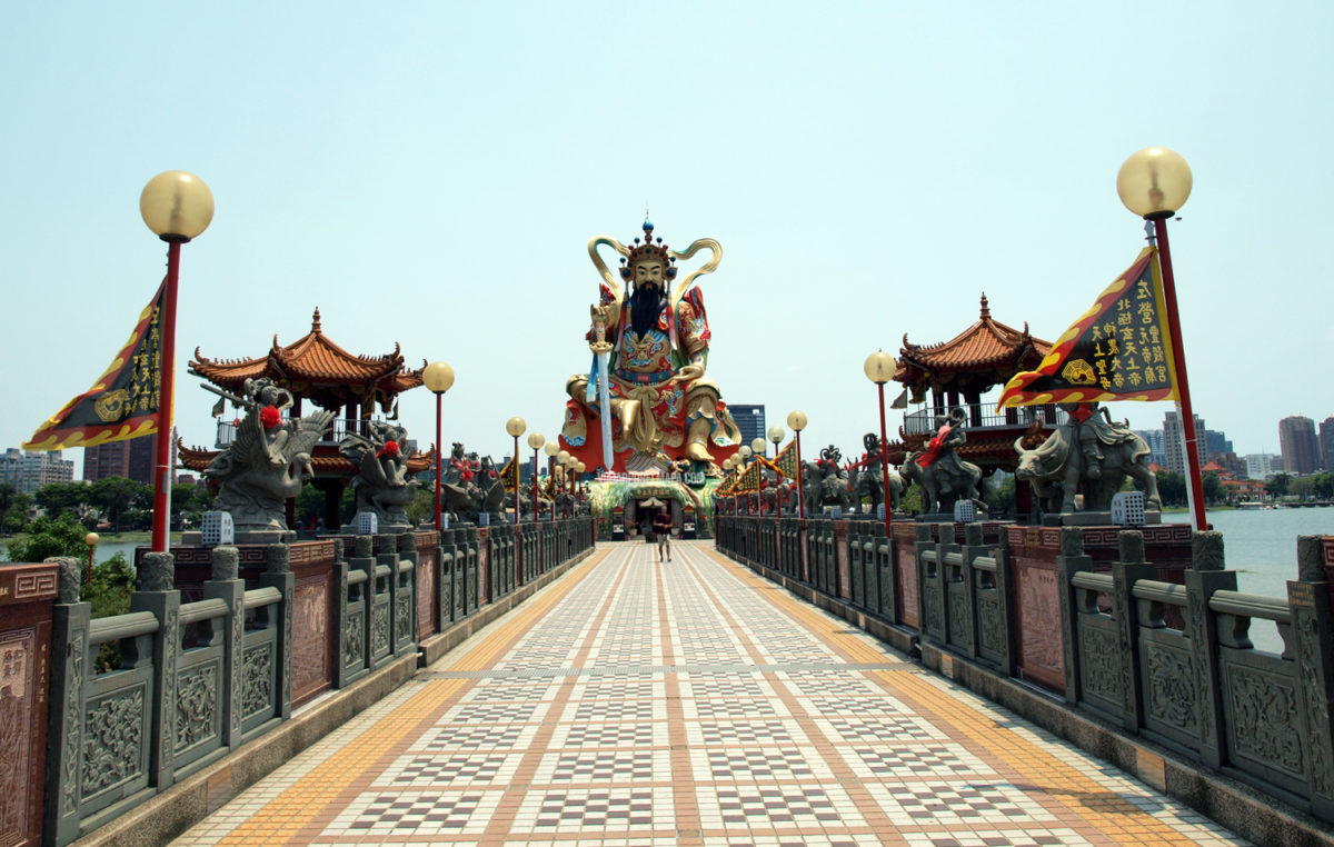 Templo lago Lotus de Kaohsiung